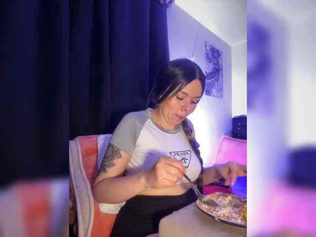 erika18love webcam