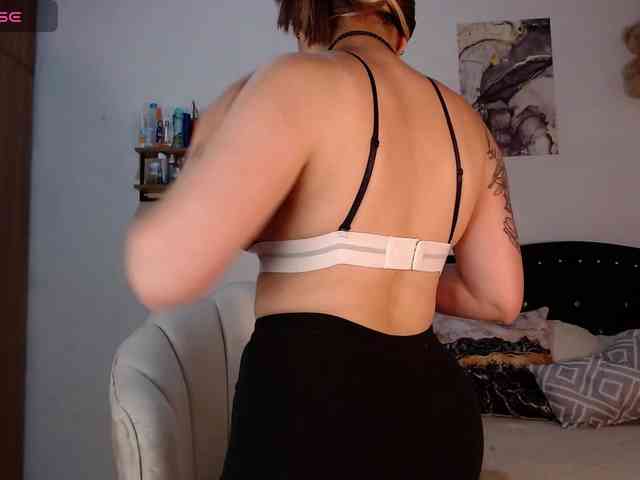 erika18love webcam