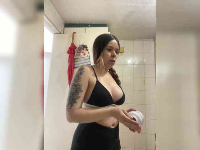 erika18love webcam
