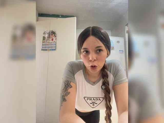 erika18love webcam