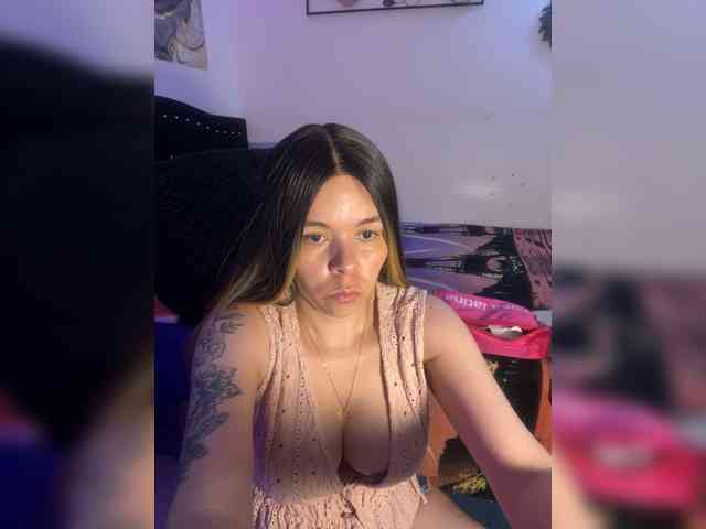erika18love webcam