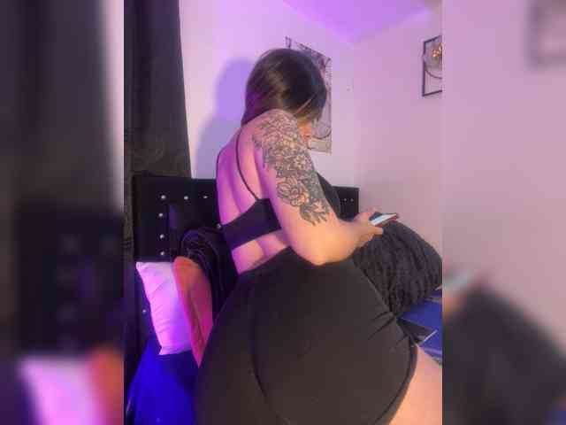 erika18love webcam