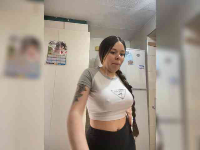 erika18love webcam