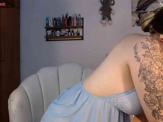 erika18love webcam