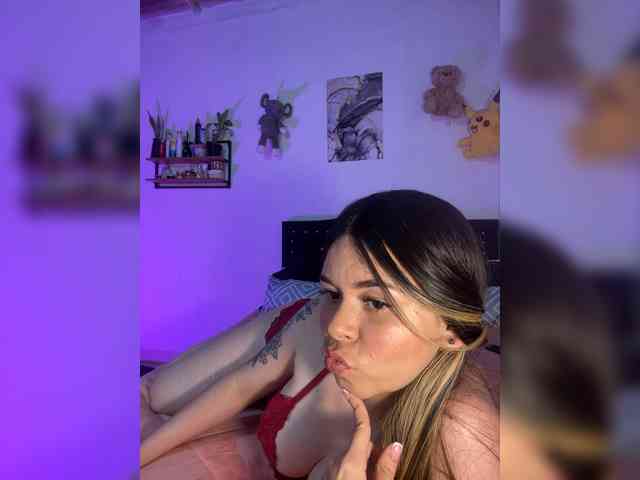 erika18love webcam