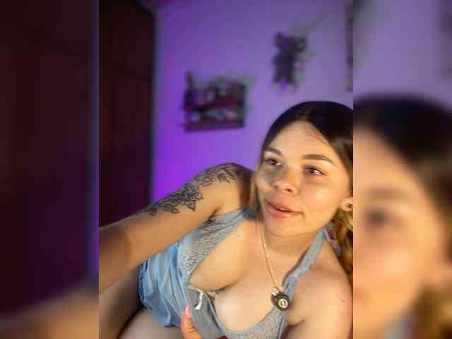 erika18love webcam
