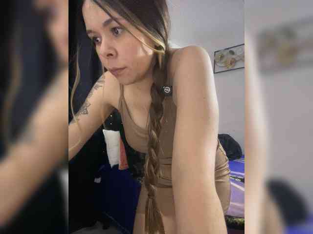 erika18love webcam