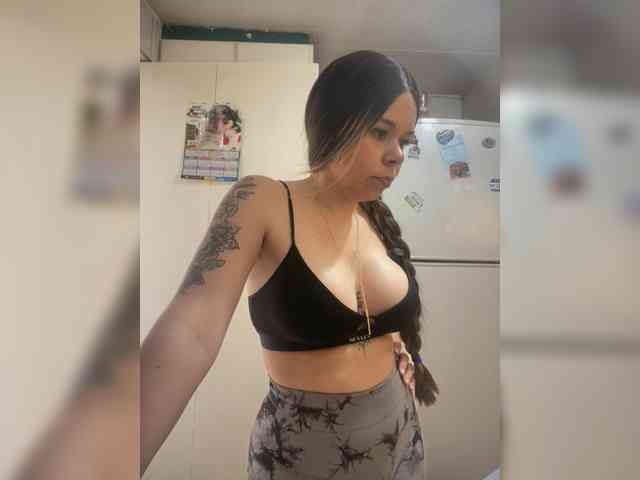 erika18love webcam