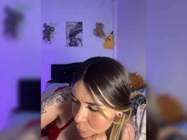 erika18love webcam