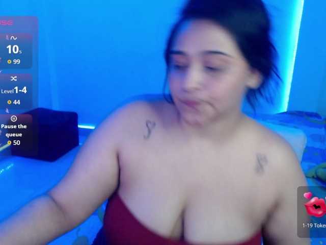 Alyson- live cam on BongaCams