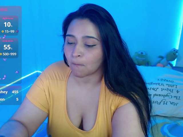 Alyson- live cam preview