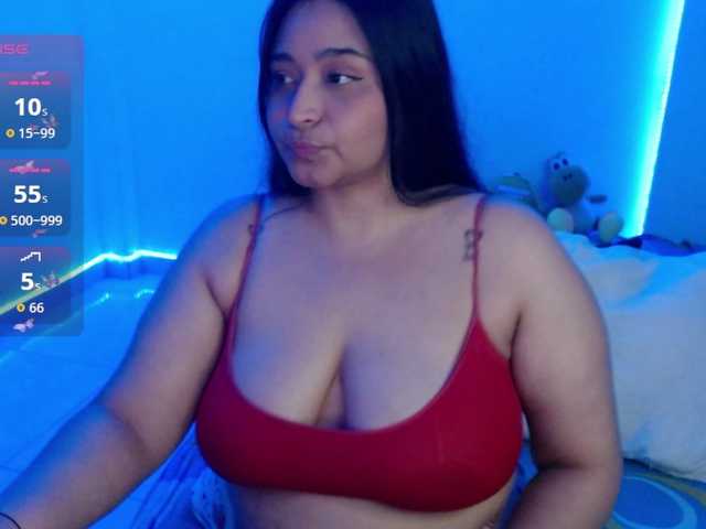 Alyson- live webcam show