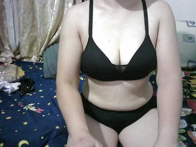 Erica-4u live cam preview