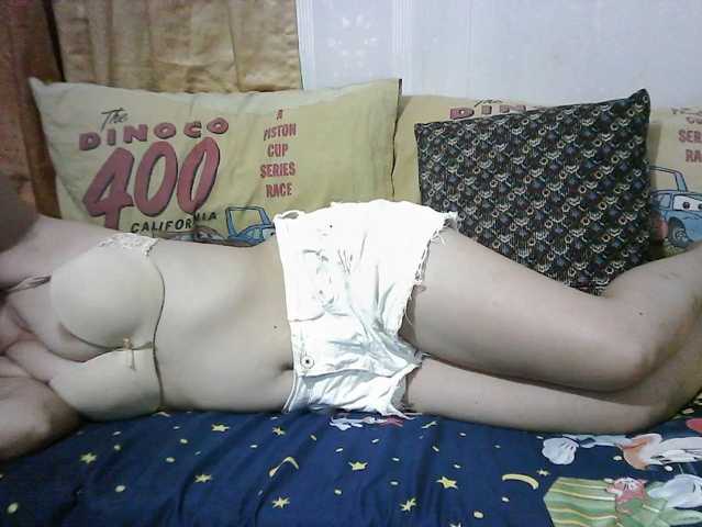 erica-4u live cam on BongaCams