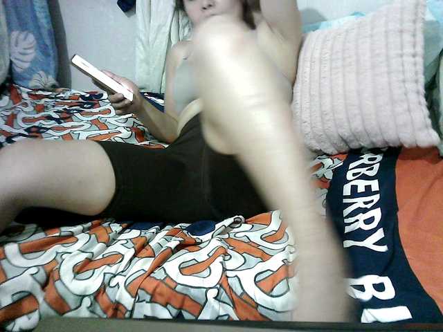 erica-4u live cam on BongaCams