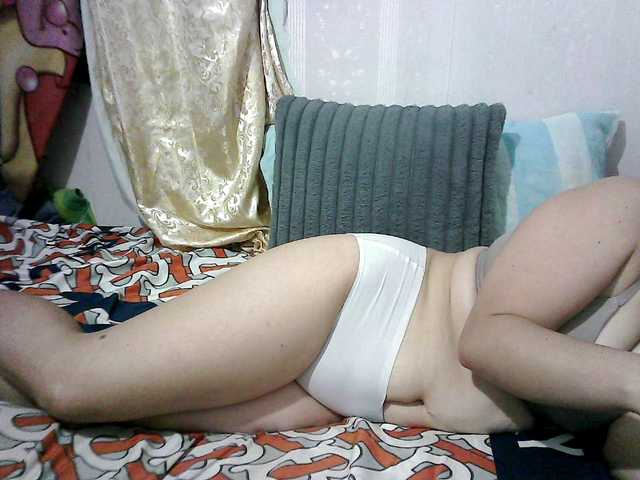 erica-4u live webcam show