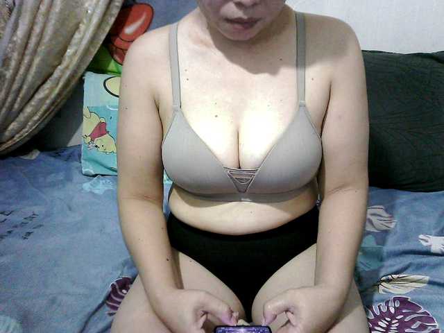 erica-4u's BongaCams show and profile