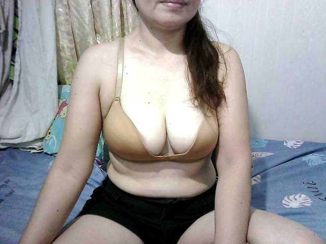 erica-4u's BongaCams show and profile