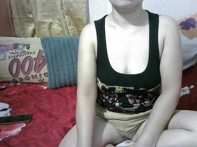 erica-4u live cam on BongaCams