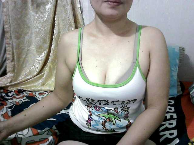 erica-4u live webcam show