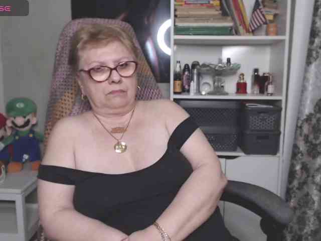 FlamePussy webcam