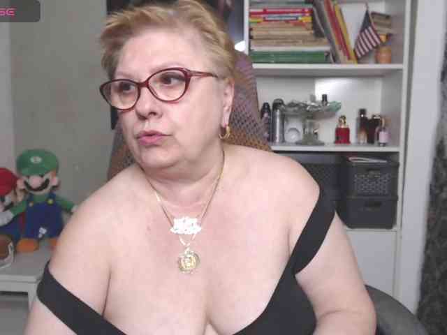 FlamePussy webcam