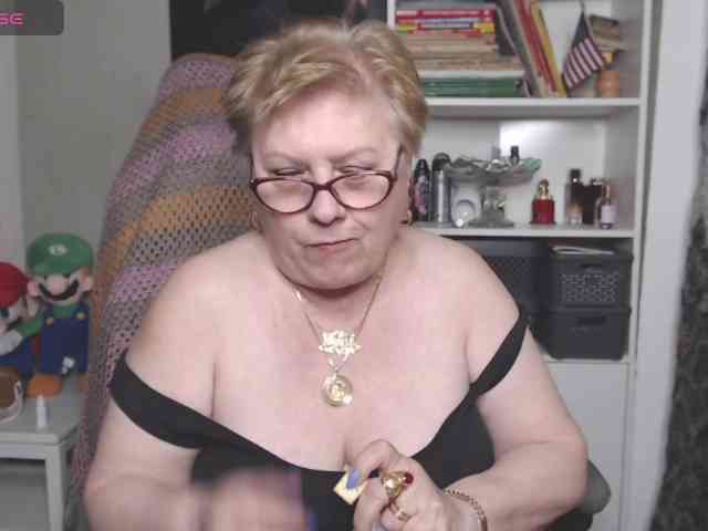 FlamePussy webcam