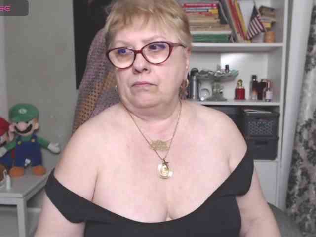 FlamePussy webcam