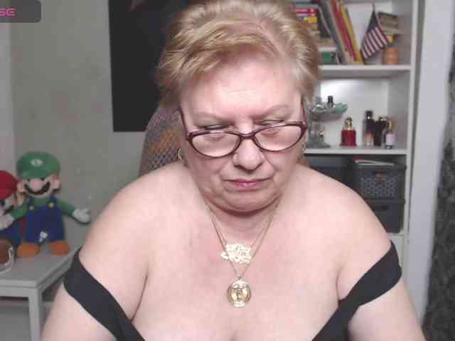 FlamePussy webcam