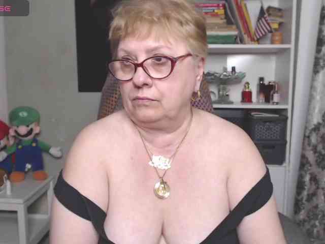 FlamePussy webcam