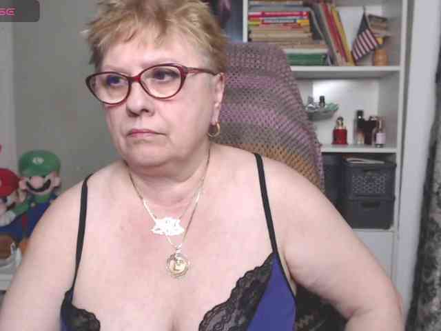 FlamePussy webcam