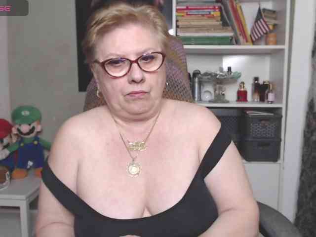 FlamePussy webcam