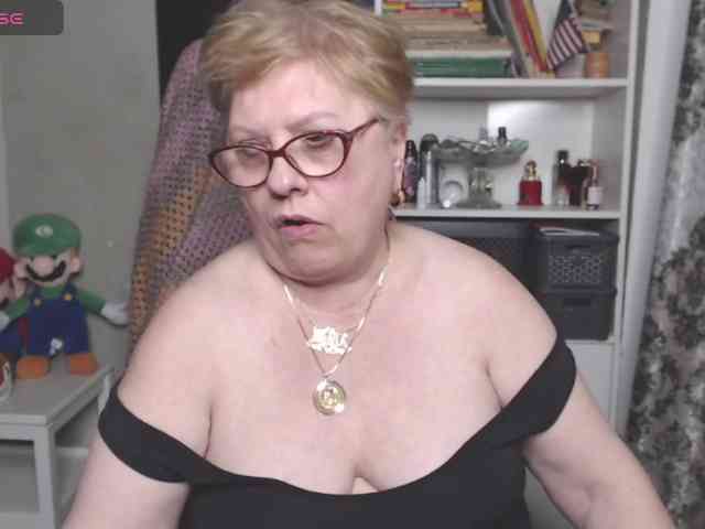 FlamePussy webcam