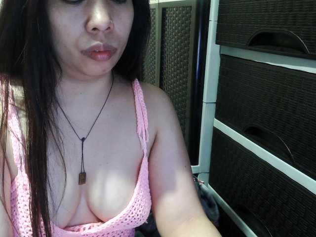 Cassiee live webcam show