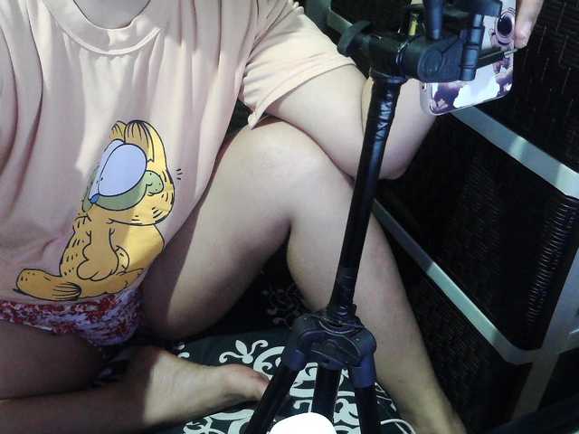 Cassiee webcam