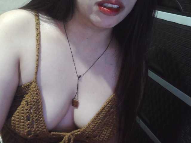 candyshane live cam on BongaCams