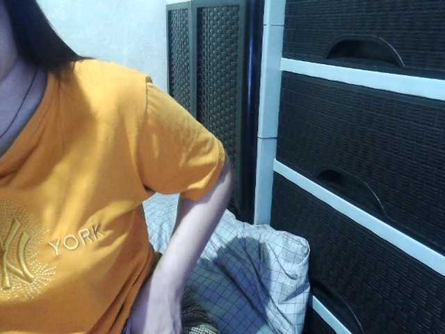 Cassiee live webcam show