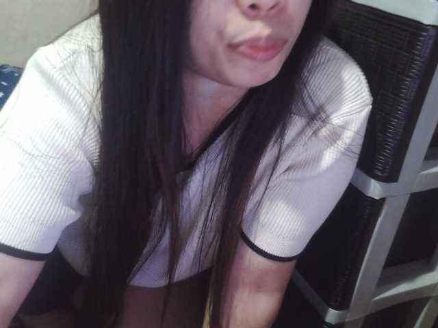 Cassiee live cam preview
