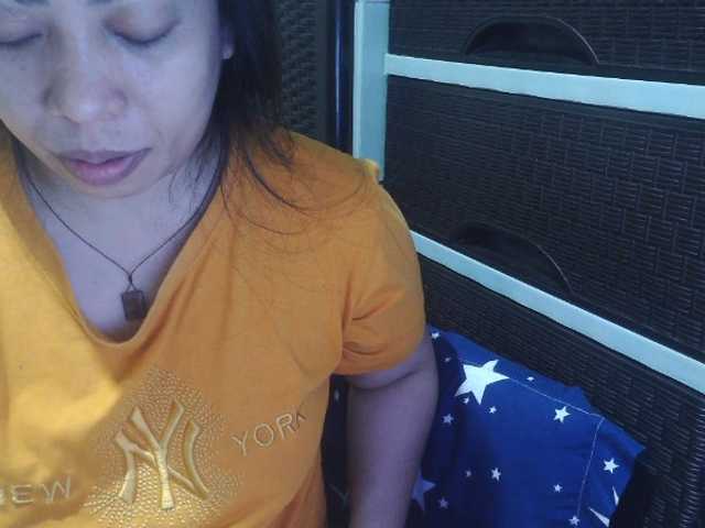 Cassiee live cam preview