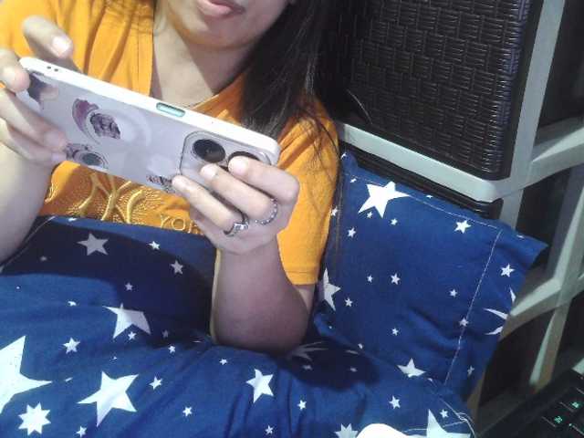 Cassiee live cam preview