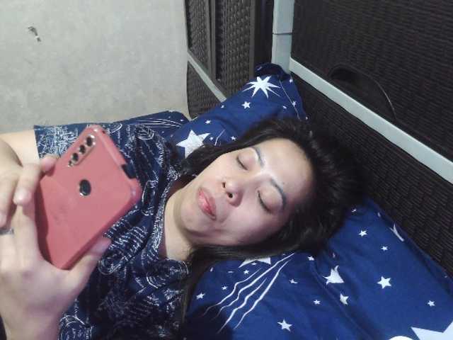 Cassiee live cam preview