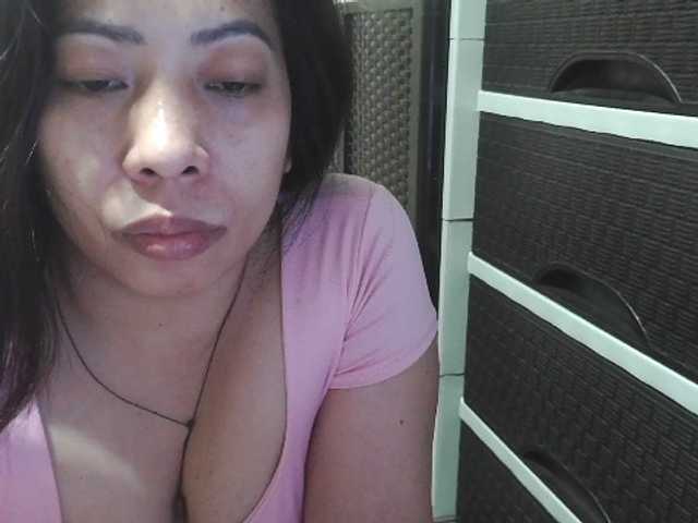 Cassiee live cam
