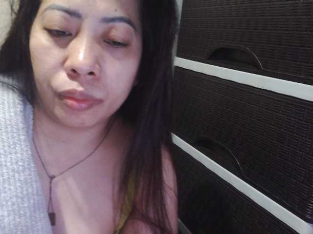 Cassiee live cam preview