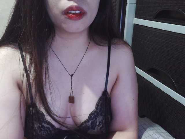 candyshane live cam on BongaCams