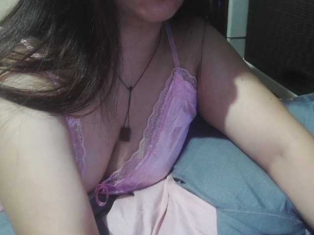 Cassiee webcam