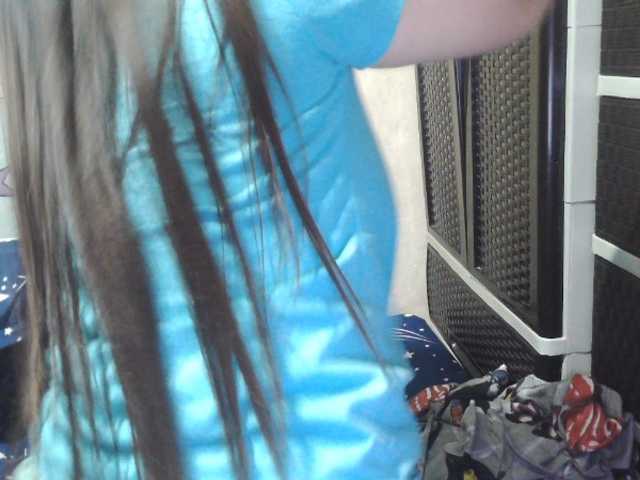 Cassiee — live female cam