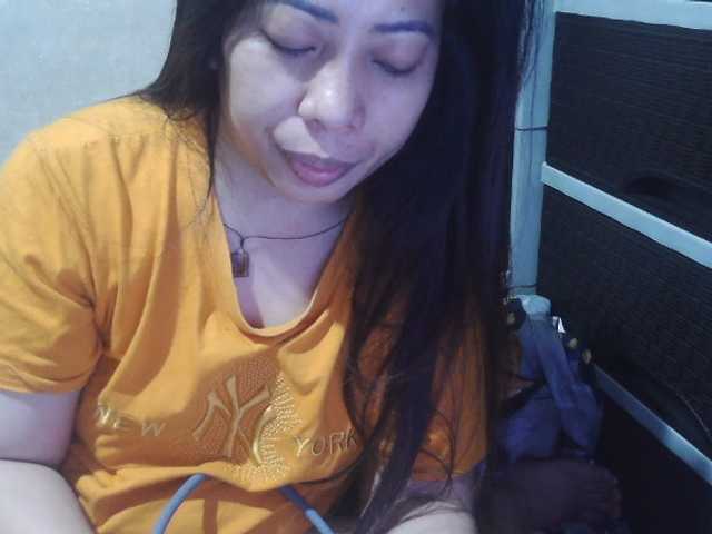 Cassiee live cam preview