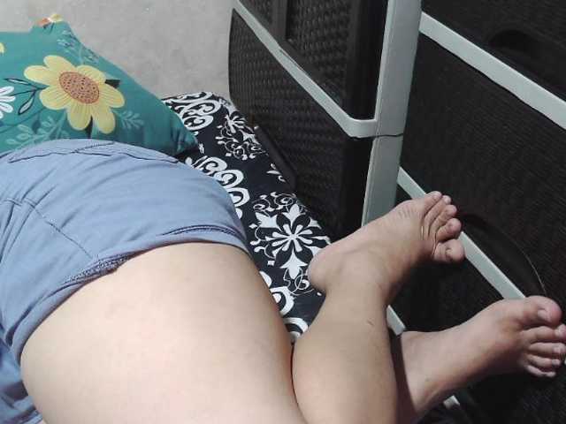 candyshane's BongaCams show and profile