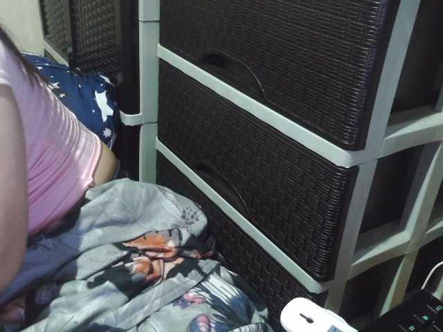 Cassiee live cam