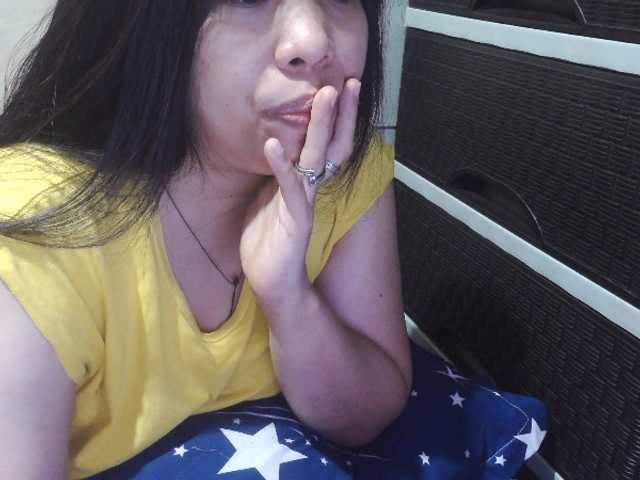 Cassiee live cam preview